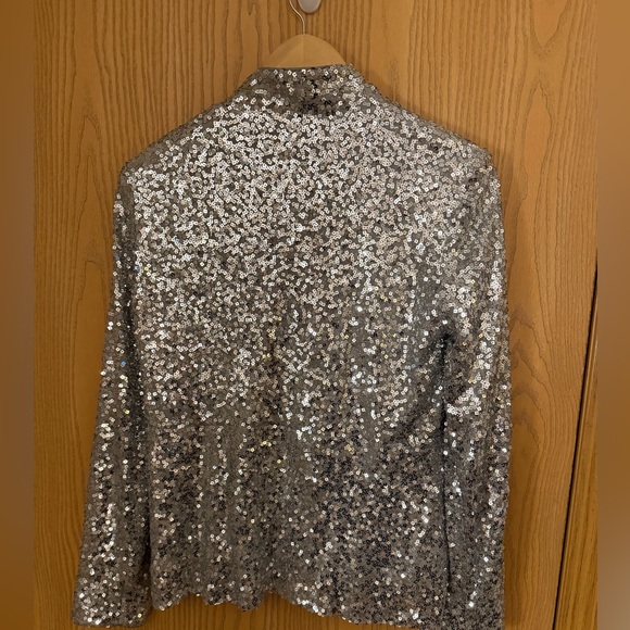 JOSEPH RIBKOFF Like New Luxury Silver Sequin Long Sleeve Party Jacket Womens 10 - Picture 4 of 4